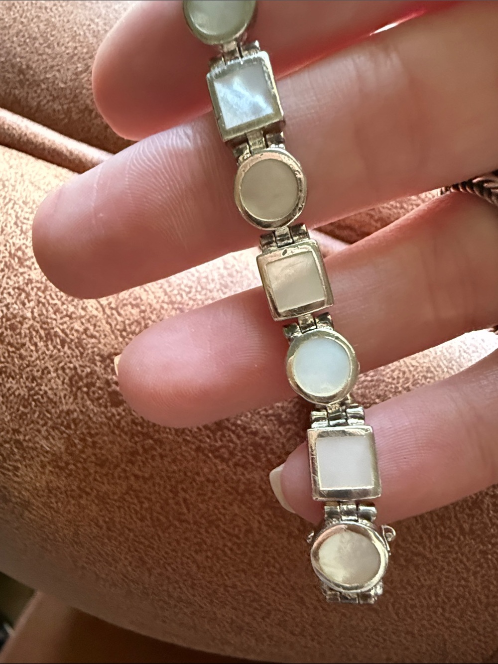 Sterling Silver White Mother-of-Pearl Link Bracelet 7.75